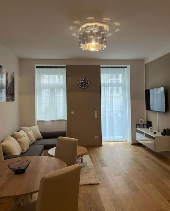 New Design Wohnung-Wien Exterior foto